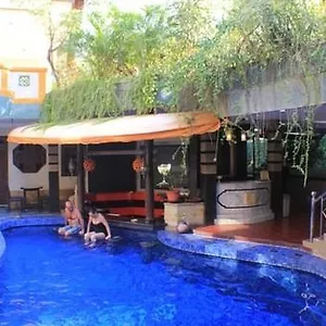 Hotel Sri Ratu